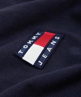 TJM TOMMY BADGE TEE REGULAR FIT BLACK IRIS