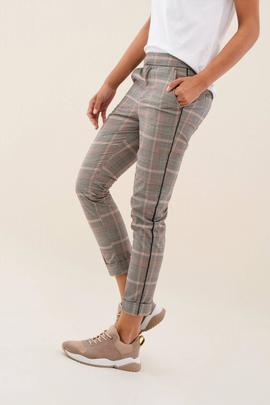 PANTALON JOGGER CAPRI DE CUADROS