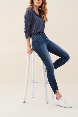 SECRET GLAMOUR CAPRI SKINNY FIT HIGH RISE PREMIUM