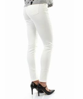 711 SKINNY FIT SNOW WASH