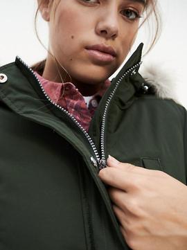 TJW TECHNICAL DOWN PARKA SLIM FIT KOMBU GREEN