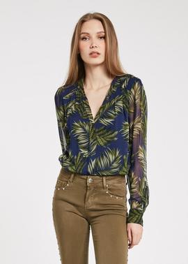 BLUSA GEORGETTE CON ESTAMPADO TROPICAL