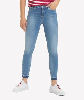 PANTALÓN VAQUERO NORA MID RISE SKINNY FIT 7/8 ECHLT