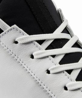 MULLET REGULAR BLACK