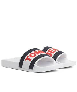 CHANCLAS TOMMY JEANS CORE POOLSLIDE WHITE