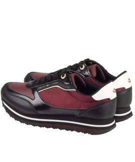 ZAPATILLAS TOMMY RETRO BRANDED CHOCOLATE TRUFFLE