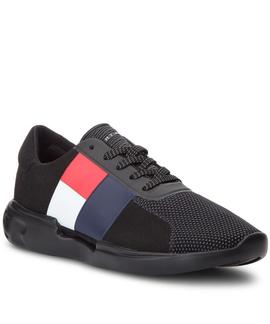 ZAPATILLAS TOMMY LIGHTWEIGHT RUNNER BLACK