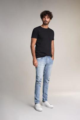 CLASH SKINNY FIT JOGGER DENIM AZUL CON ROTOS