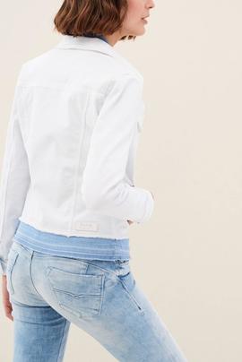 CAZADORA VAQUERA REGULAR FIT EN DENIM BLANCO