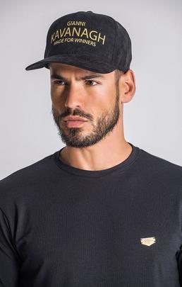 GORRA GIANNI KAVANAGH NEGRA CON LOGO DORADO