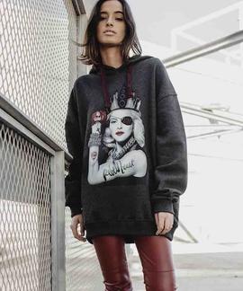 SUDADERA UNISEX MADONNA REBEL HEARTH GRIS