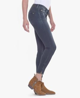 PANTALÓN VAQUERO JF PULP CAPRI 7/8 SLIM FIT BETTY