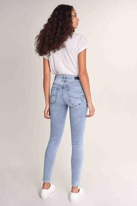 SECRET SKINNY FIT HIGH RISE CON DETALLES