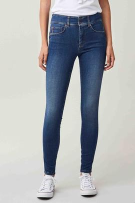 SECRET SKINNY FIT SOFT TOUCH MEDIUM WASH