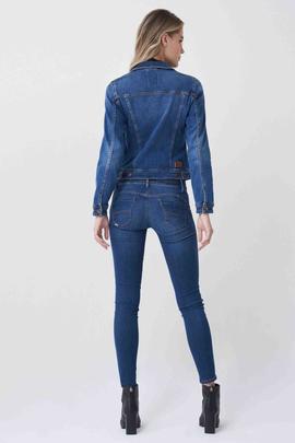 CAZADORA VAQUERA SLIM FIT EN DENIM AZUL