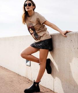 CAMISETA UNISEX MARILYN CAMEL