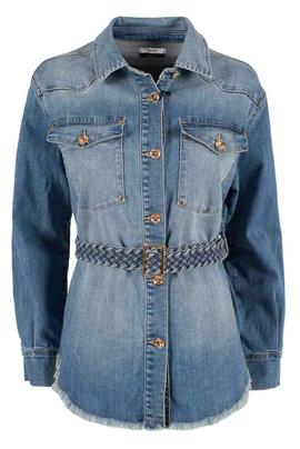 SOBRECAMISA DE MUJER EN DENIM AZUL CON CINTURÓN