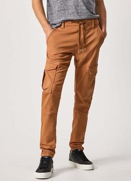 PANTALÓN JOGGER BOLSO CARGO JARED MARRÓN GYMDIGO