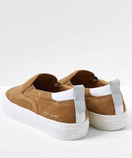 ZAPATILLAS DE PIEL YOGI CAMEL