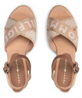 SANDALIAS DE CUÑA BAJA TOMMY WEBBING NUDE