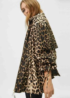 TRENCH CON ESTAMPADO DE LEOPARDO