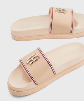 CHANCLAS DE PLATAFORMA CON MONOGRAMA TH BEIGE