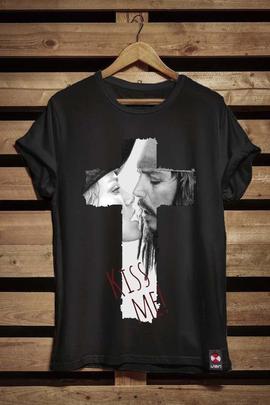 CAMISETA DE HOMBRE KISS END NEGRA