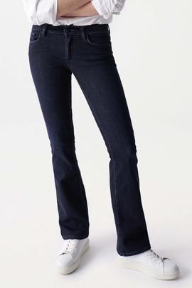 WONDER PUSH UP BOOTCUT EN DENIM AZUL ÍNDIGO