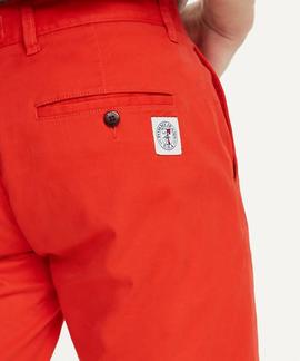 TJM ESSENTIAL CHINO SHORT FLAME SCARLET