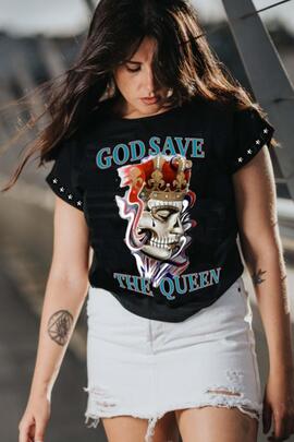 CAMISETA DE MUJER OVERSIZE GOD NEGRA