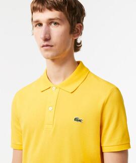 POLO LACOSTE SLIM FIT C7T AMARILLO MOSTAZA