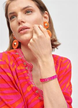 PULSERA RÍGIDA LACADA LOLA FUCSIA