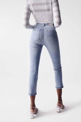 SECRET GLAMOUR CAPRI SLIM FIT HIGH RISE EN DENIM AZUL