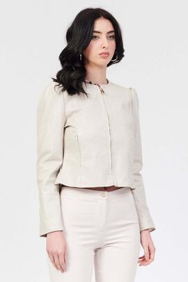 CHAQUETA DE ECOPIEL BEIGE