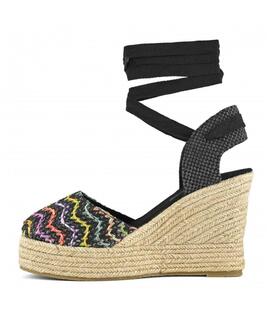 SANDALIA DE CUÑA RAFIA NEGRA MULTICOLOR