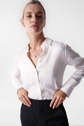 CAMISA SATINADA REGULAR FIT PERLA