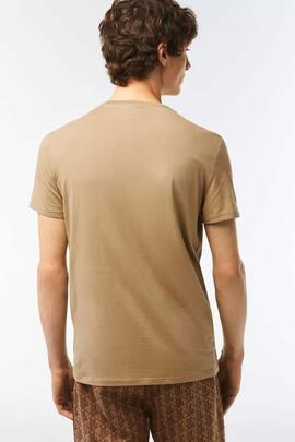 CAMISETA BÁSICA LACOSTE CAMEL