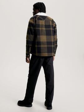 SOBRECAMISA CHECK SHERPA RELAXED FIT CON FORRO DE BORREGUITO