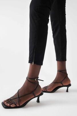 PANTALÓN CARGO FAITH PUSH IN CROPPED SKINNY FIT NEGRO