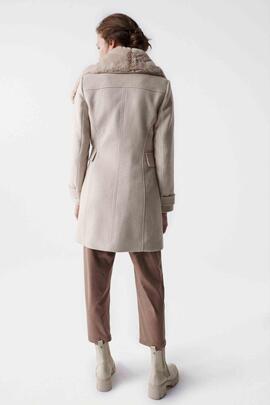 ABRIGO DE PAÑO GRACE SLIM FIT ESPIGA BEIGE CON PELO SINTÉTIC