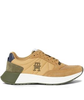 ZAPATILLAS DE RUNNING CLASSIC ELEVATED CAMEL Y VERDE CAQUI