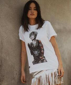 CAMISETA UNISEX TINA TURNER BLANCA