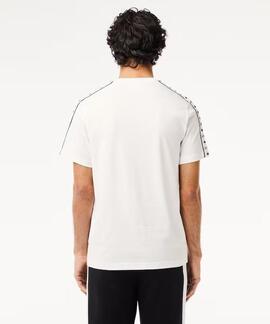 CAMISETA LACOSTE REGULAR FIT BLANCA CON CINTA DEPORTIVA