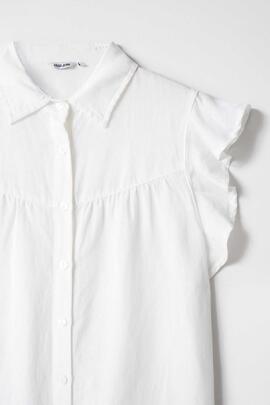 BLUSA BLANCA REGULAR FIT CON VOLANTES