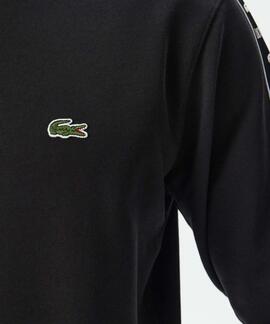 SUDADERA LACOSTE REGULAR FIT NEGRA CON CINTA DEPORTIVA