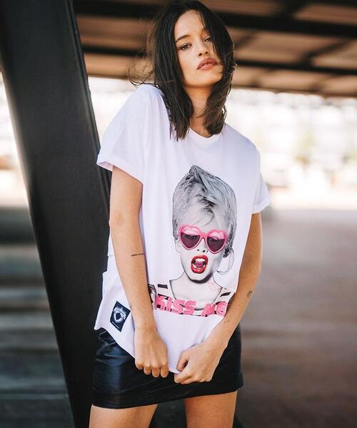 Gallery a11908 fbyyyi6d