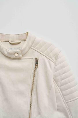 CHAQUETA BIKER DE ANTE SINTÉTICO COLOR CRUDO