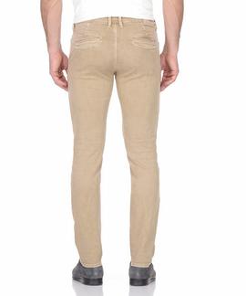 PANTALÓN BOLSO CHINO JAMES SLIM FIT CAMEL