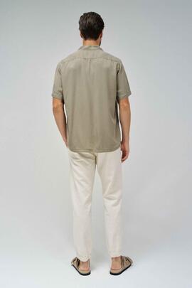 CAMISA EN DENIM LIGERO LYOCELL VERDE CAQUI