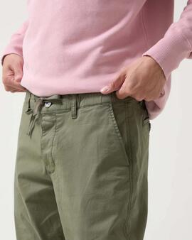 PANTALÓN JOGGER LIGERO CON CORDÓN VERDE CAQUI